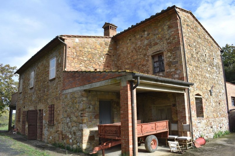 Country house in Montaione