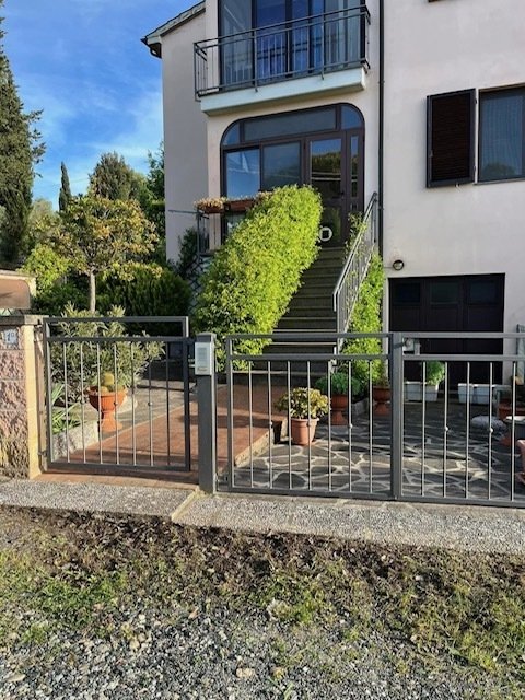 蒙特斯库达约独立公寓