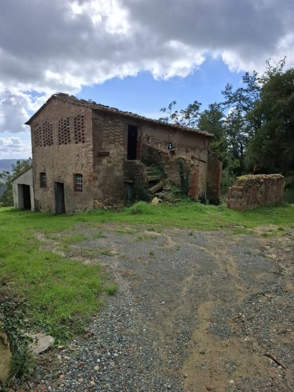 Farmhouse in Gambassi Terme