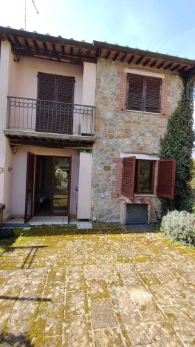 Apartamento em SATURNIA