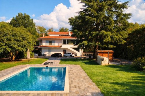 Villa a Sezze