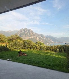 Maison jumelée à Solto Collina