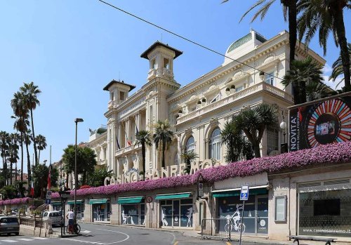 Отель в Сан-Ремо