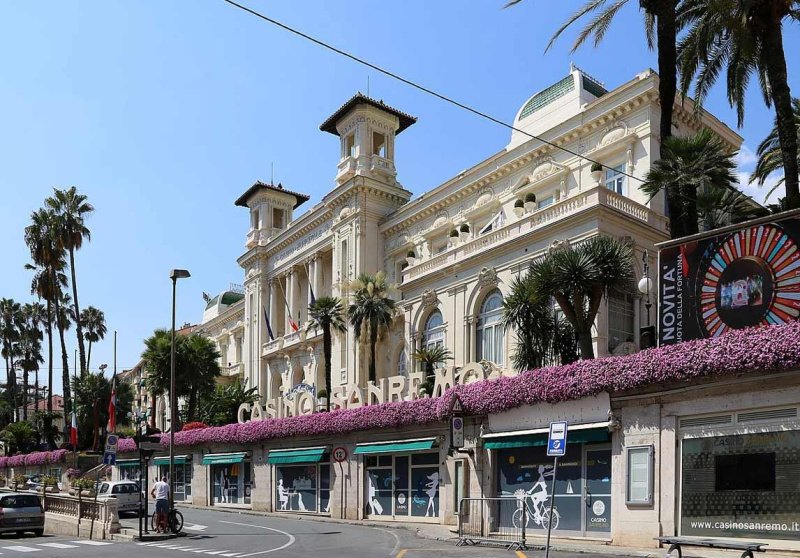 Отель в Сан-Ремо