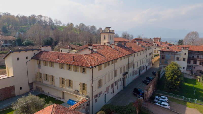 Историческая квартира в Салуццо