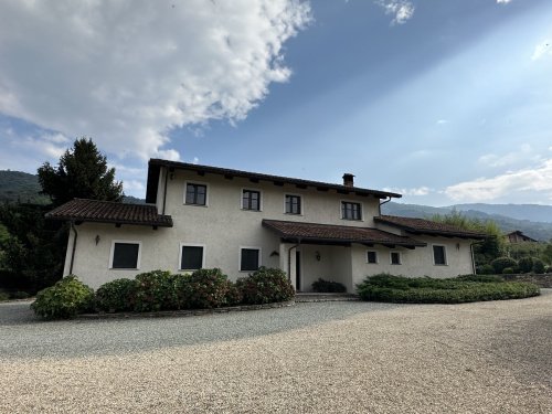Vrijstaande woning in Saluzzo