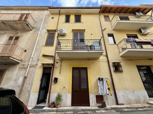Detached house in Partinico
