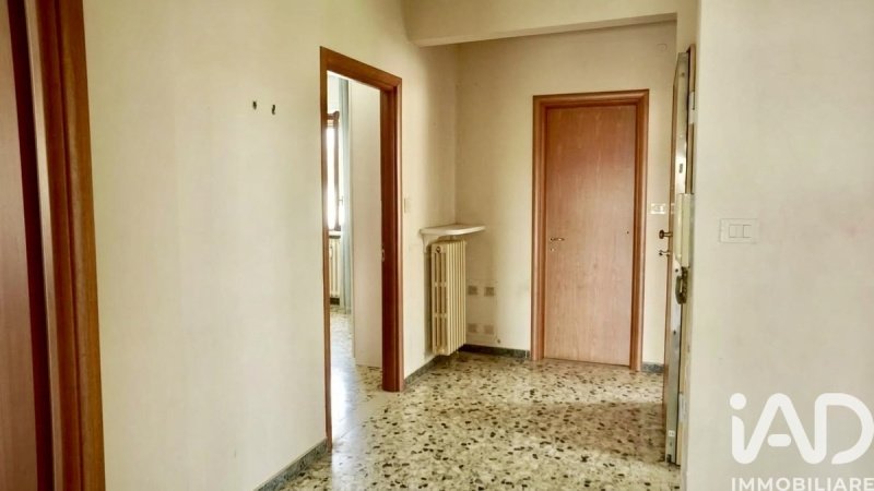 Apartamento em Felizzano