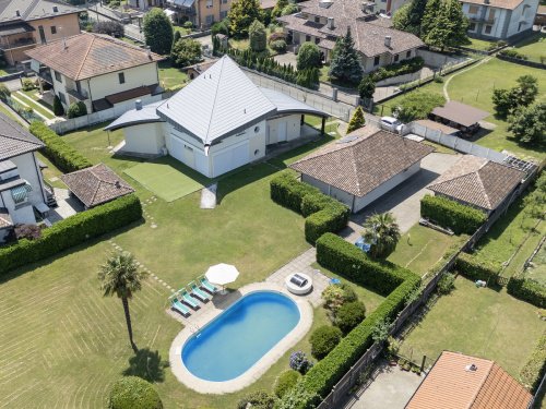 Villa à Gozzano