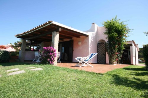 Maison mitoyenne à Baja Sardinia