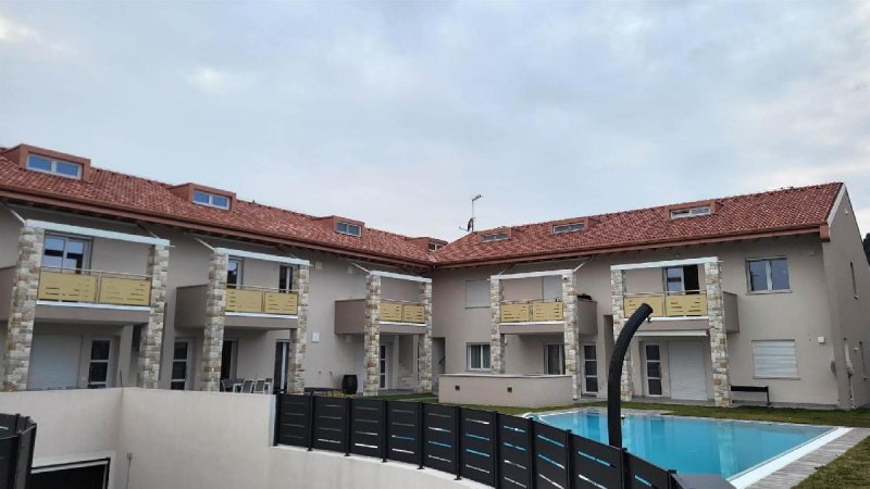 Квартира в Пескьера-дель-Гарда