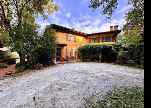 Villa a Desenzano del Garda