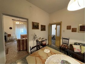 Casa indipendente a Alà dei Sardi