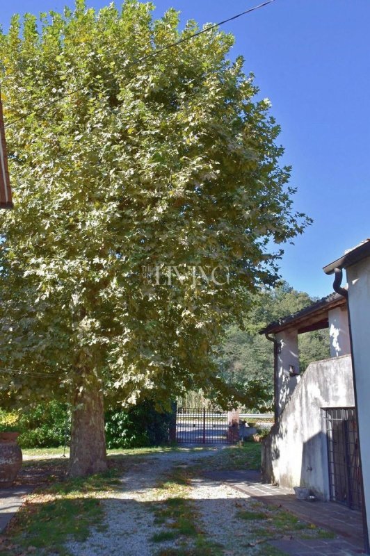 Casolare a Lucca