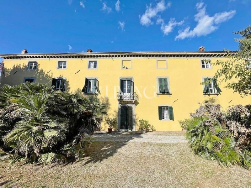Villa a Capannori
