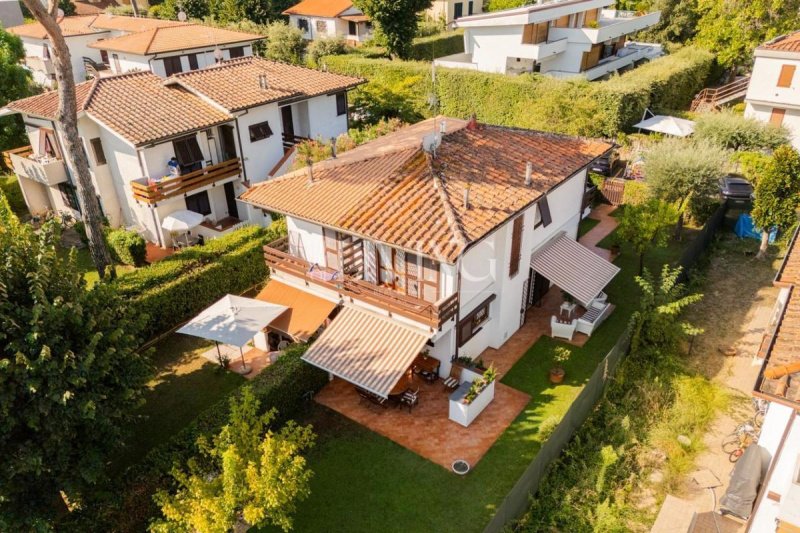 Vrijstaande woning in Pietrasanta
