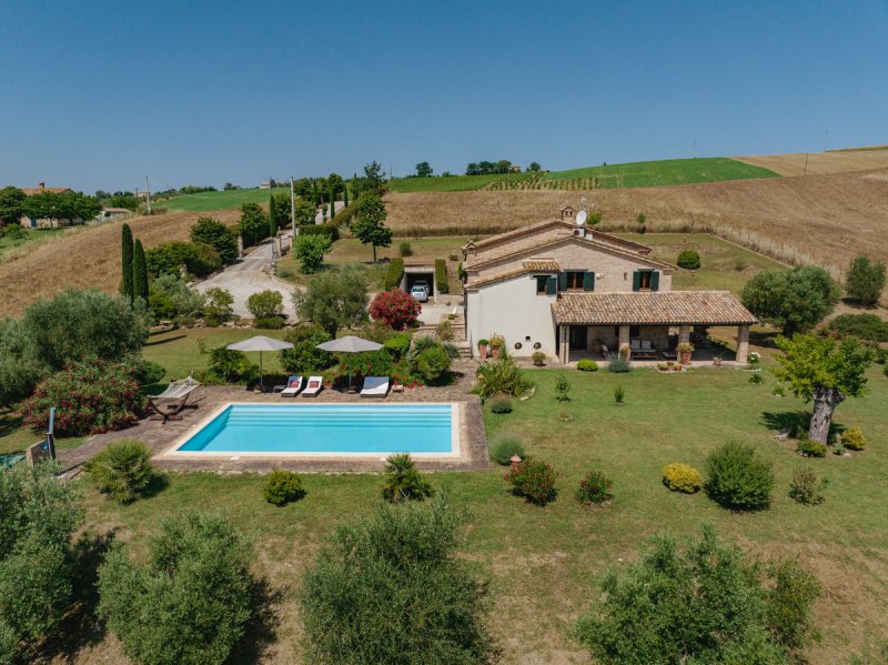 Country house in Arcevia