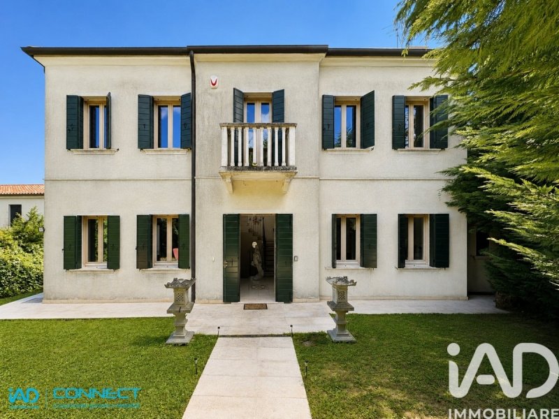 Villa i Vigonovo
