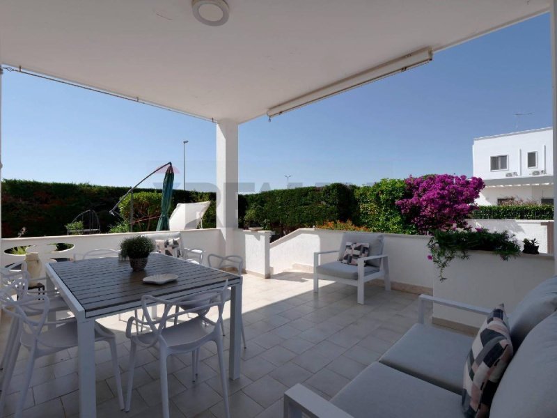 卡罗维尼奥联排别墅