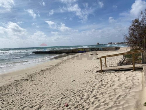 Особняк в Порто-Чезарео