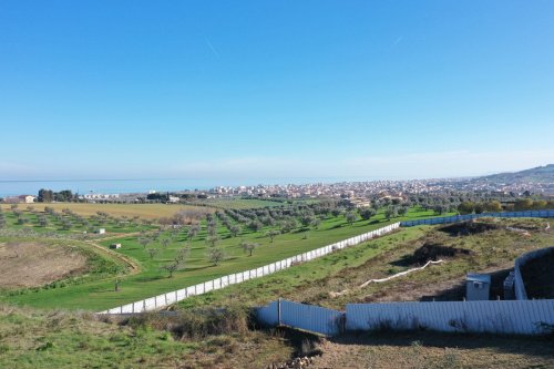Byggtomt i Colonnella