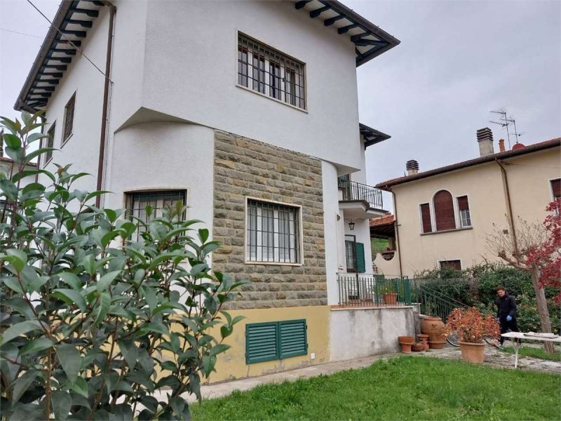 Maison individuelle à Pescia