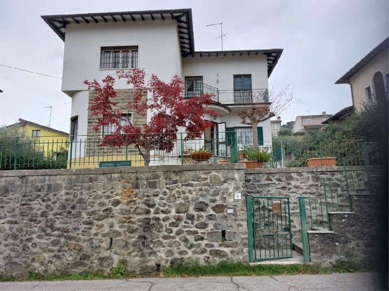 Maison individuelle à Pescia