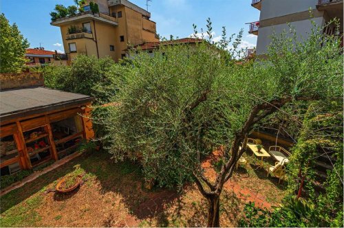Casa indipendente a Montecatini-Terme