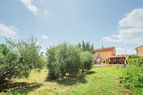 Casa independente em Crespina Lorenzana