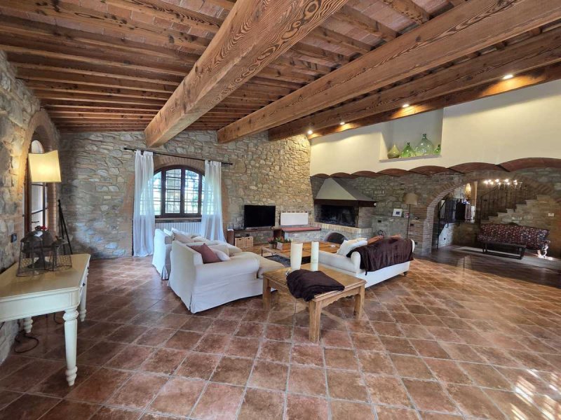 Отдельно стоящий дом в Кьянни