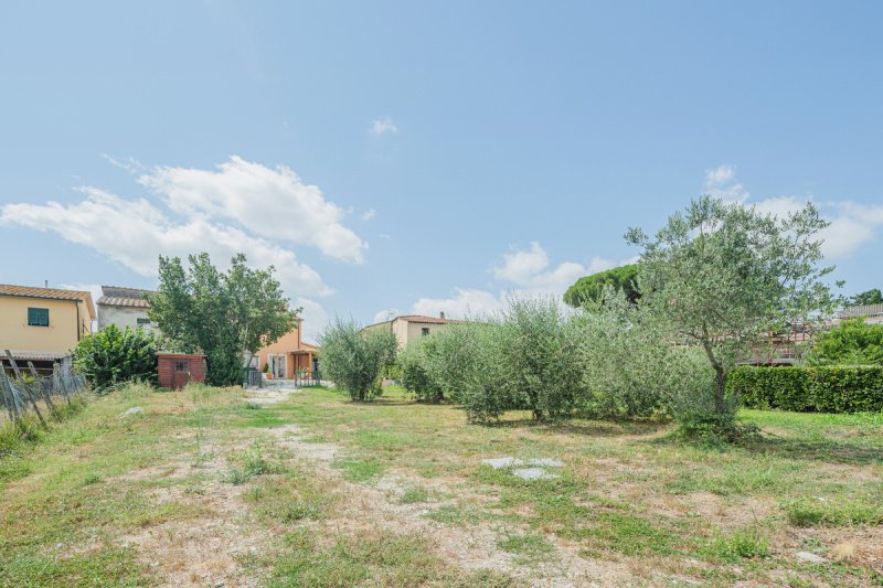 Casa indipendente a Crespina Lorenzana