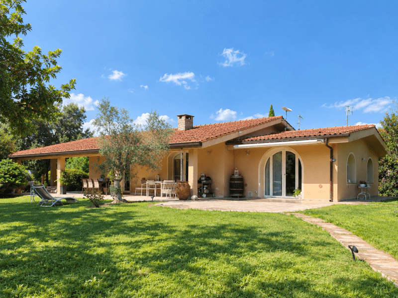 Villa in Casciana Terme Lari