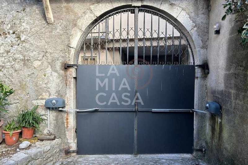 Semi-detached house in Revine Lago