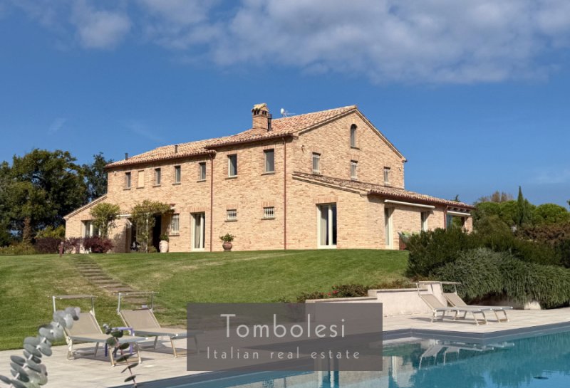 塞尼加利亞农舍