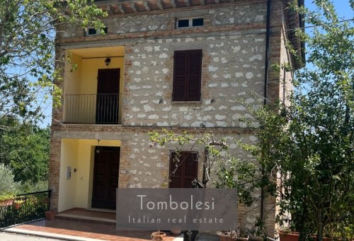 Casa independente em Sassoferrato