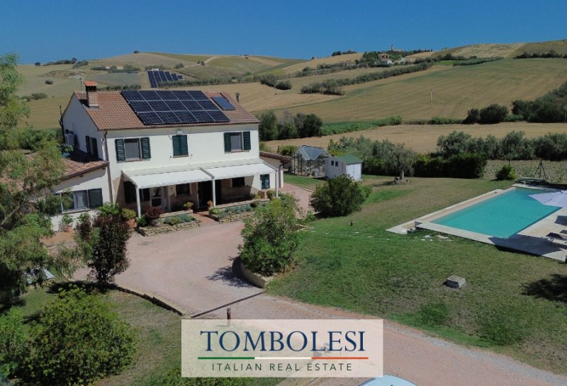 Villa en Terre Roveresche