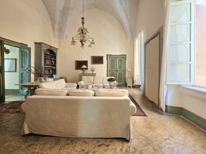 Historic house in Gallipoli