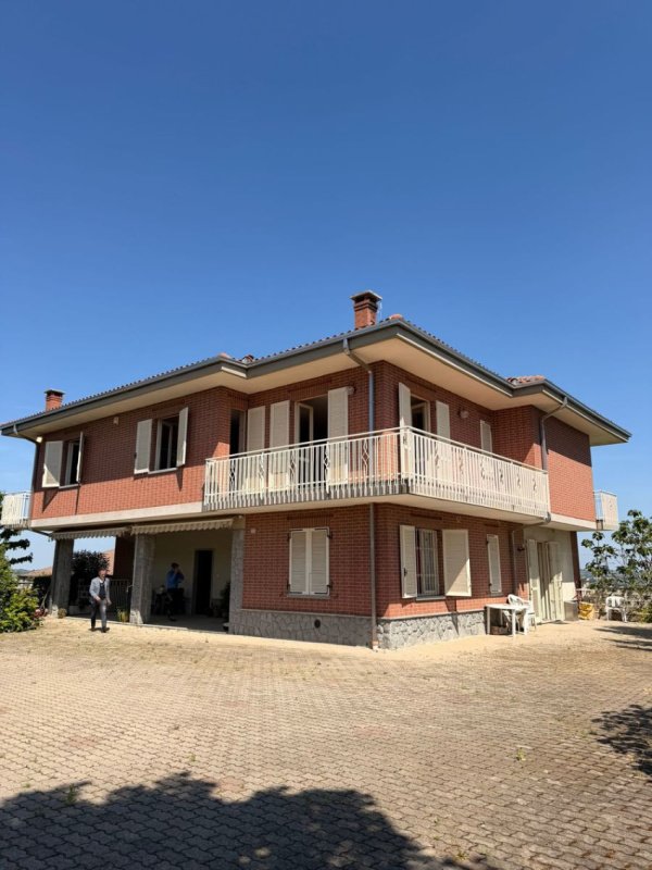 Casa independente em Costigliole d'Asti