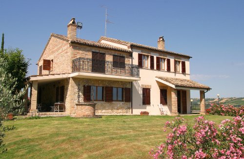 Klein huisje op het platteland in Campofilone