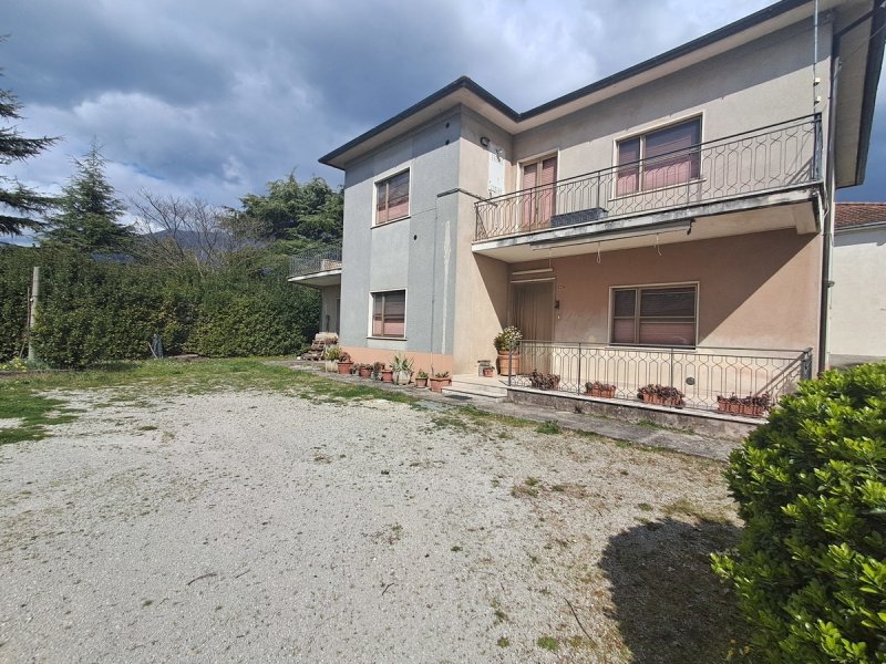 Casa independiente en Alvito