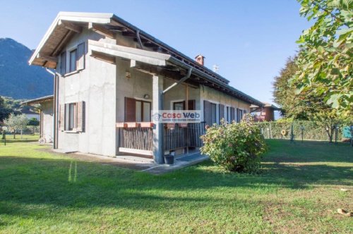 Вилла в Кастельвеккана