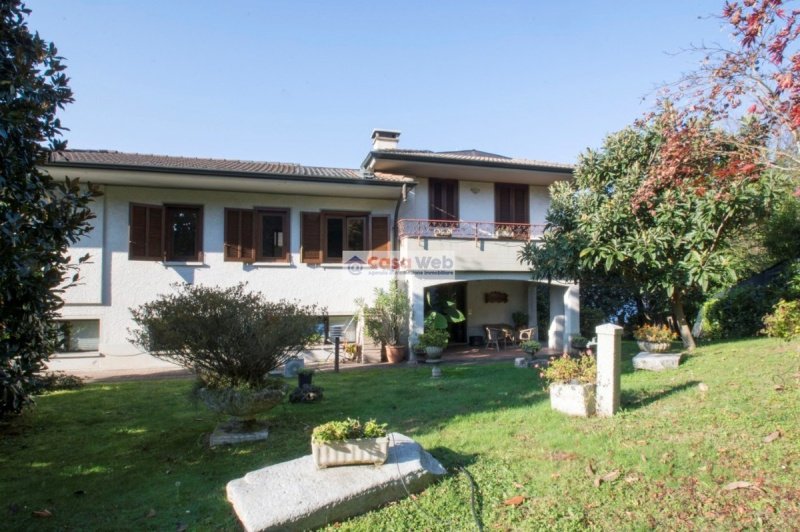 Особняк в Луино