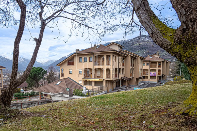 Wohnung in Aosta