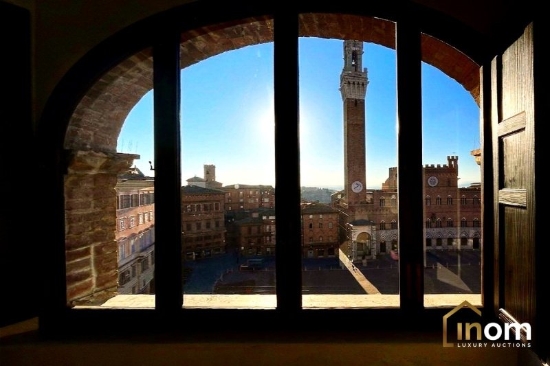 Apartment in Siena