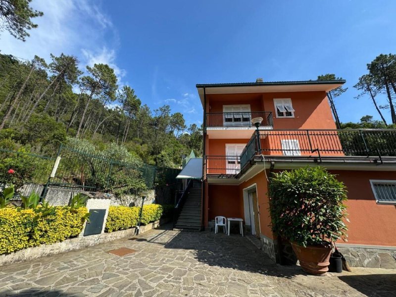 House in Casarza Ligure