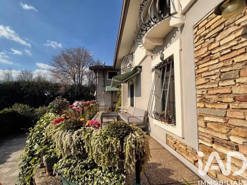 Villa a Desenzano del Garda