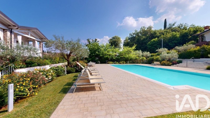 Maison mitoyenne à Padenghe sul Garda