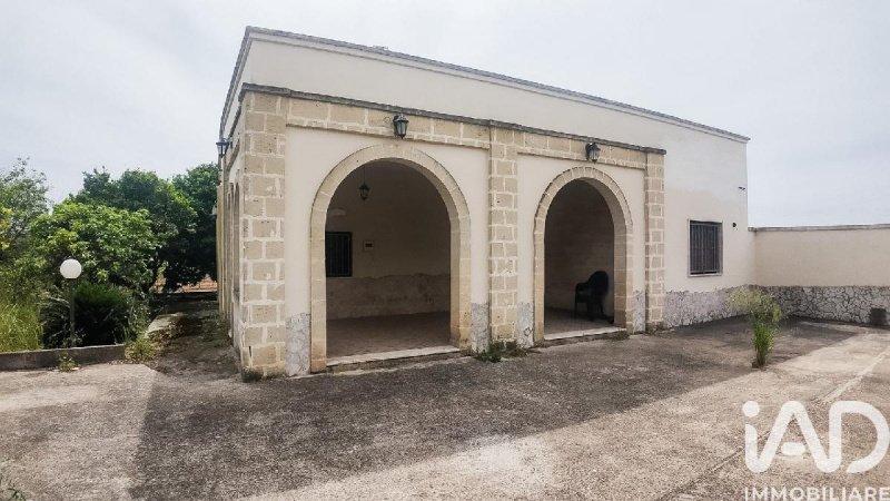 Villa in Oria