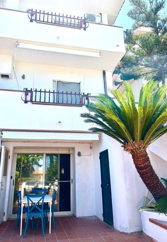 Villa in Briatico
