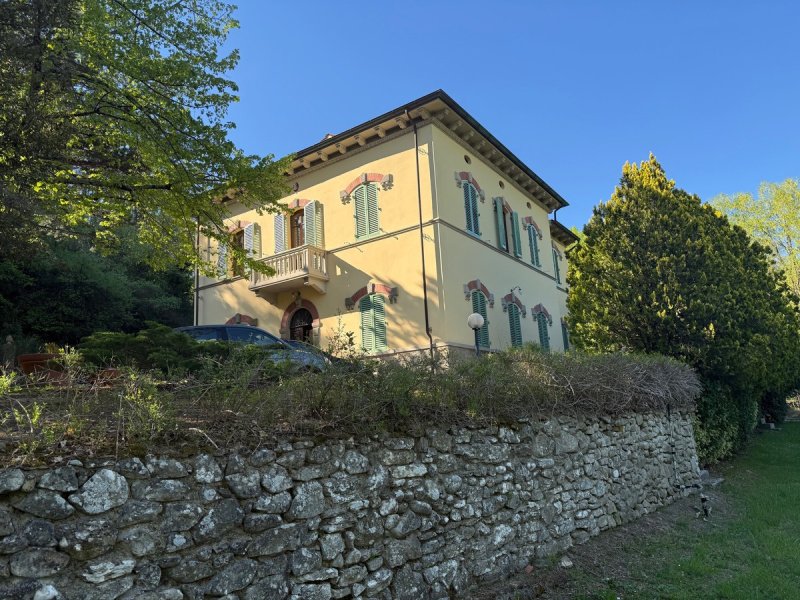 Villa in Arezzo